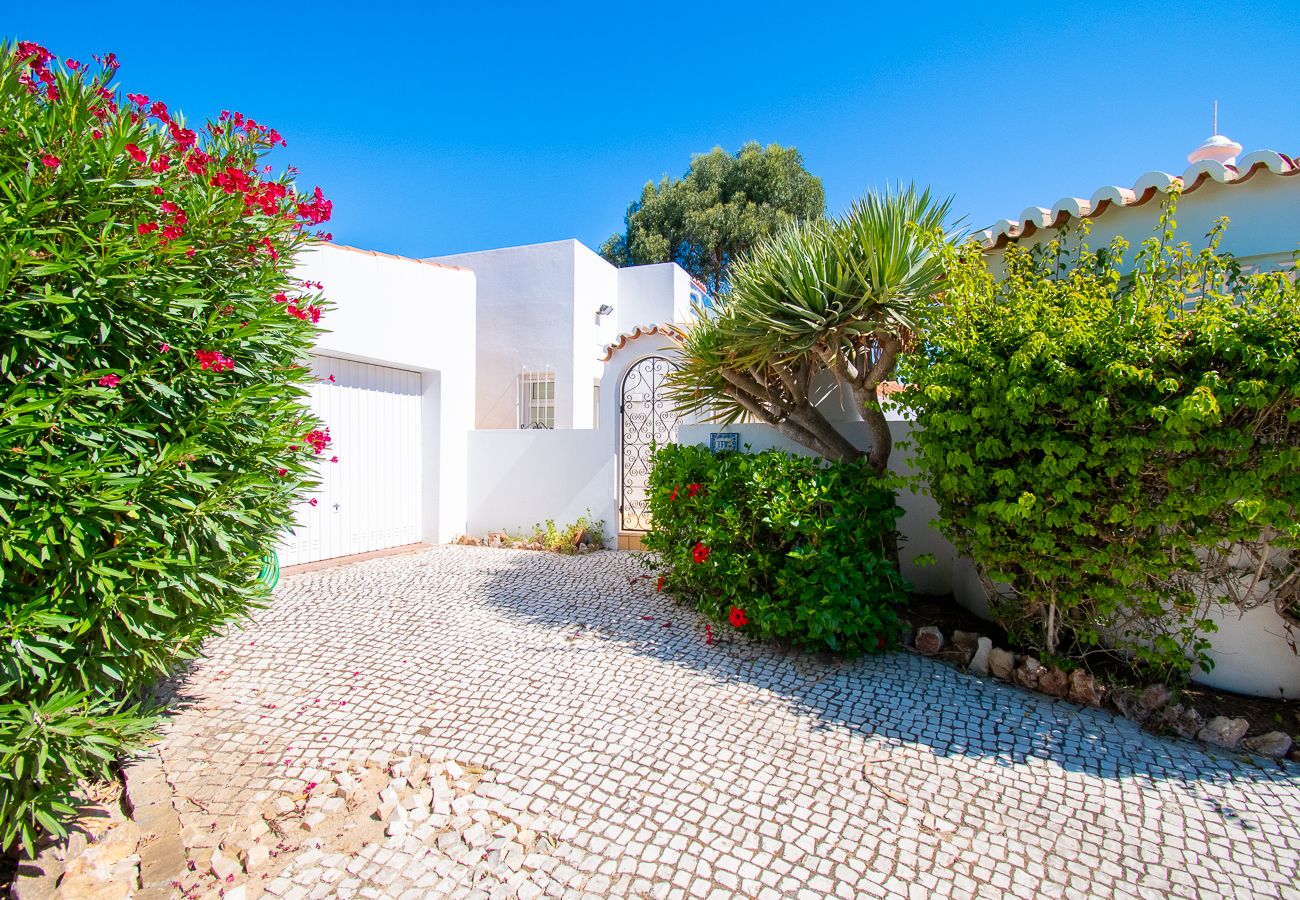 Villa em Carvoeiro - The Gaff: Perfect Villa for a Family Getaway