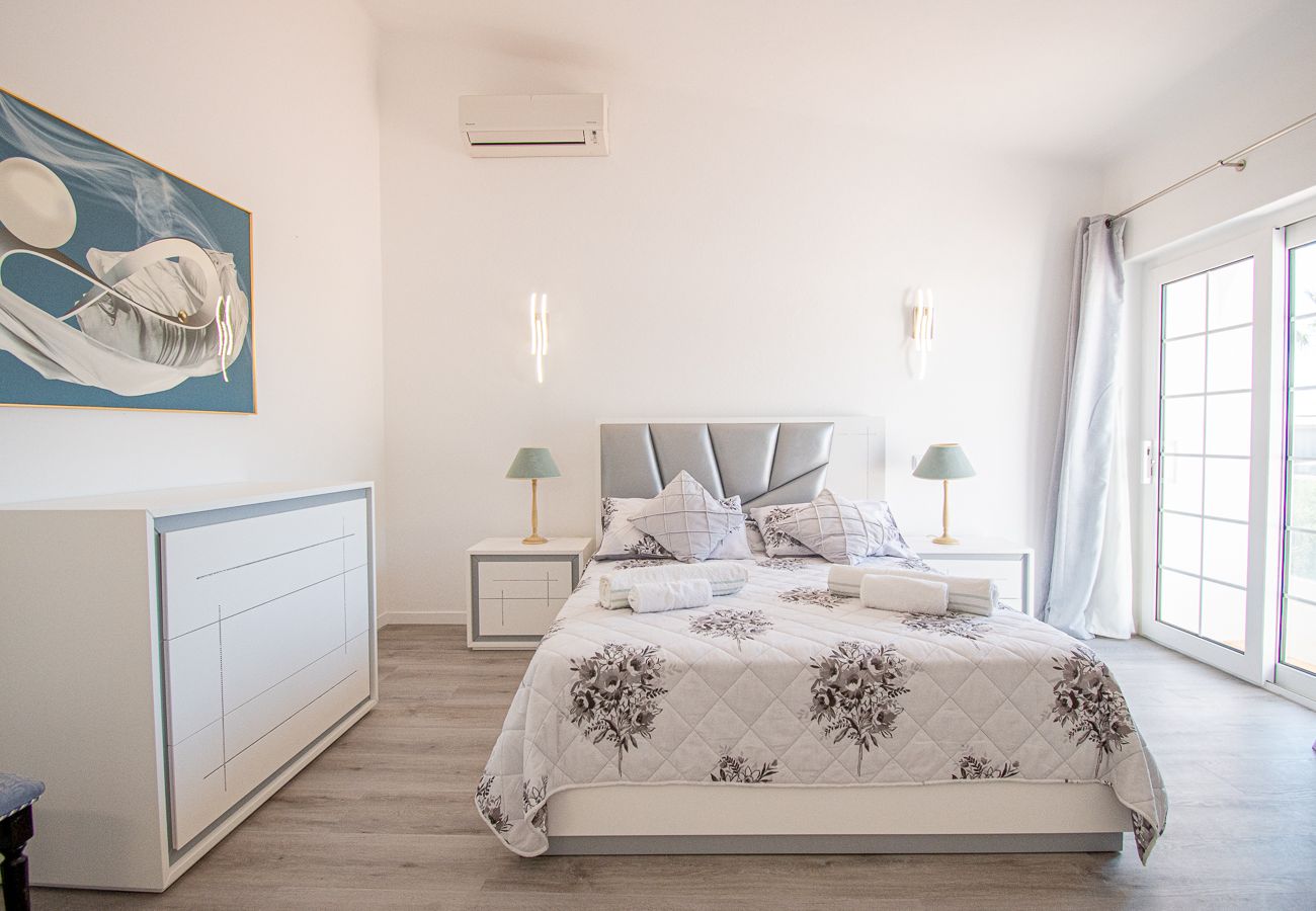 Villa em Carvoeiro - The Gaff: Perfect Villa for a Family Getaway