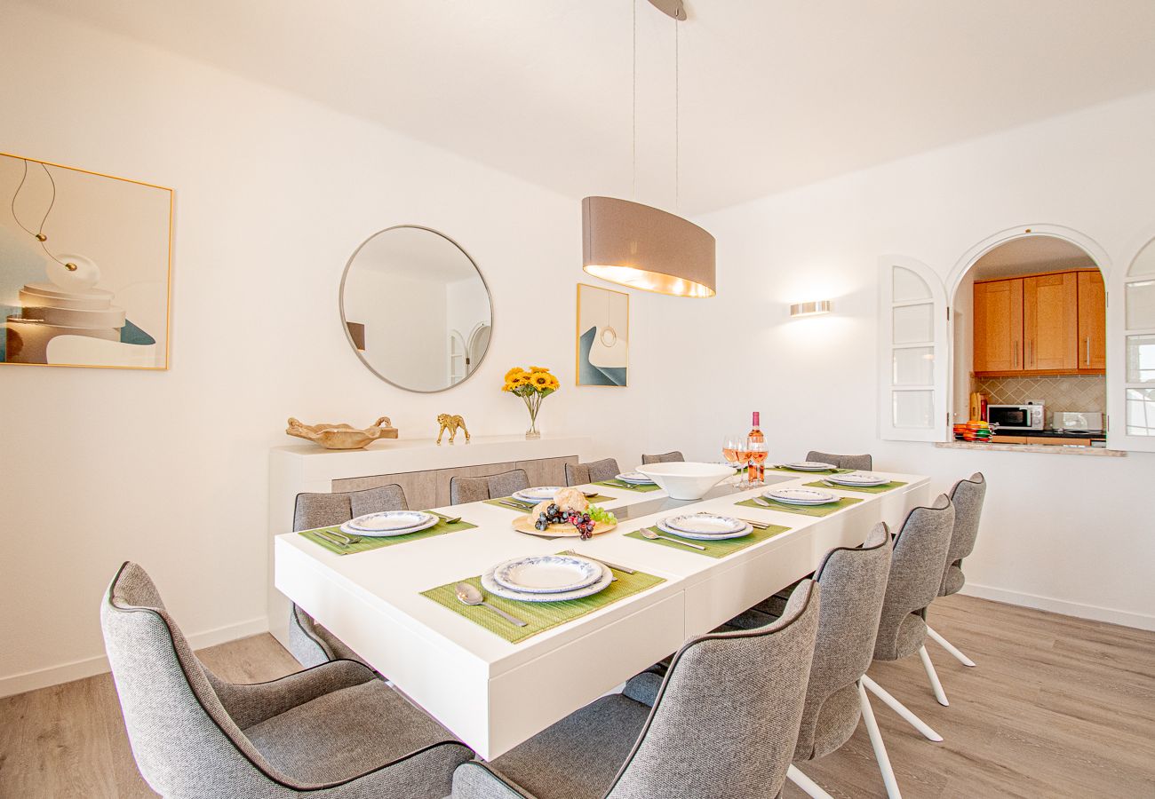 Villa em Carvoeiro - The Gaff: Perfect Villa for a Family Getaway