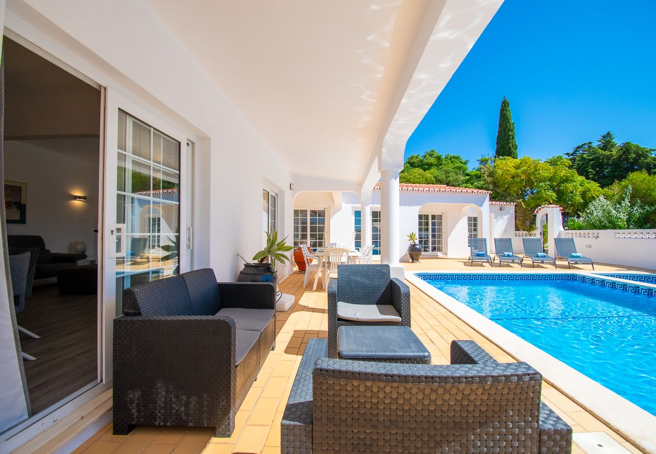 Villa em Carvoeiro - The Gaff: Perfect Villa for a Family Getaway