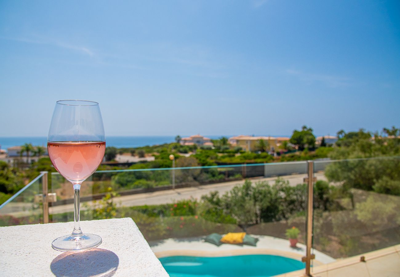 Villa em Carvoeiro - The One: Oceanfront villa