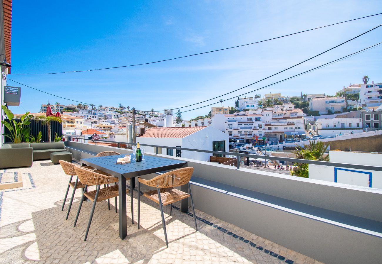 House in Carvoeiro - Queen of the Bay: Amazing Sea view in the heart of Carvoeiro