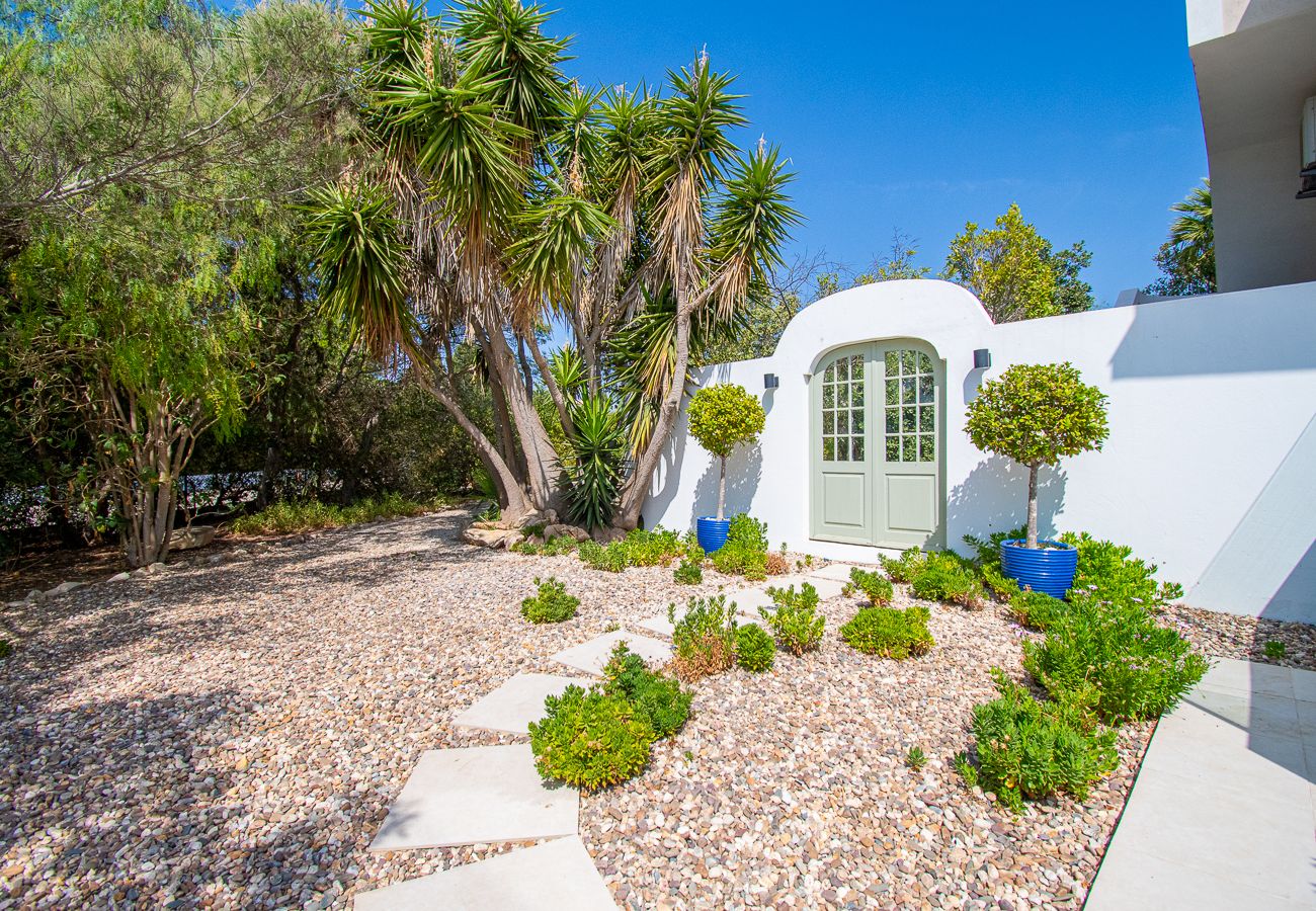 Villa in Carvoeiro - The One: Oceanfront Viila